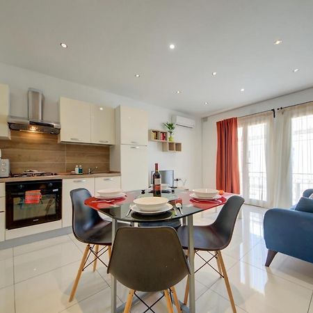 Sapphire Court 2 Bedroom Apartments By Shortletsmalta Sliema Eksteriør bilde